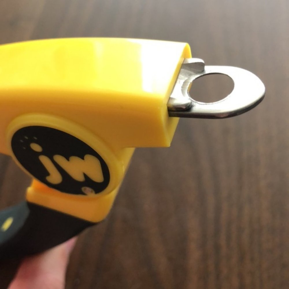Cat nail clippers